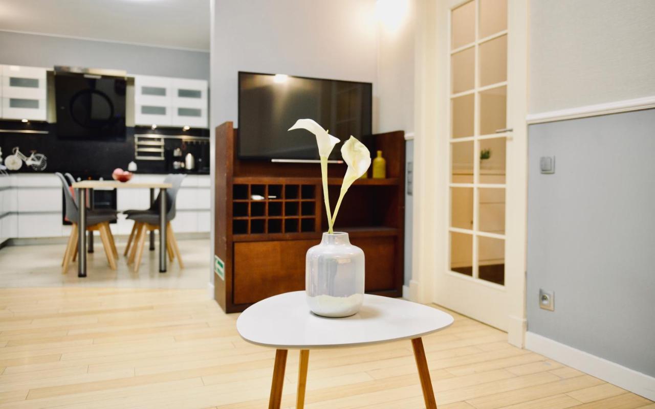 Jessapart- Babka Tower Apartment 바르샤바 외부 사진