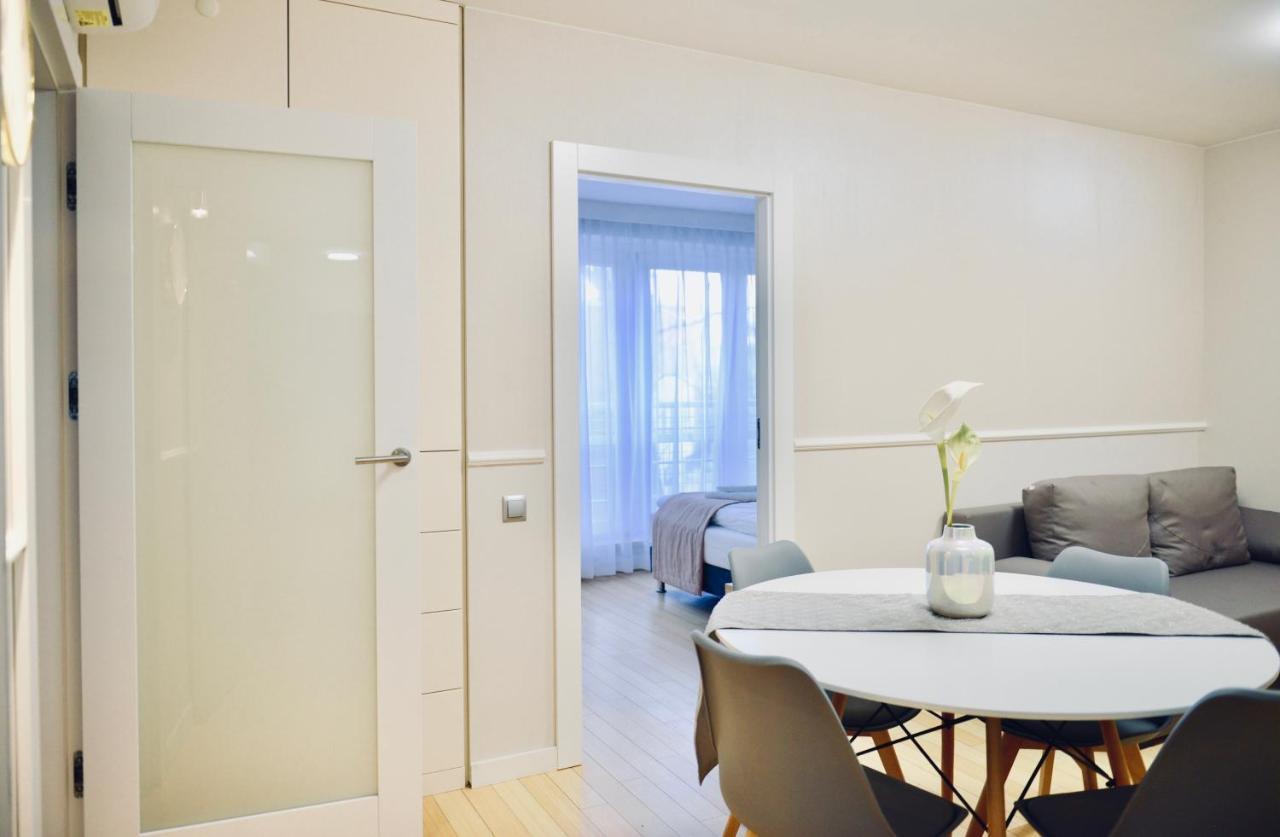 Jessapart- Babka Tower Apartment 바르샤바 외부 사진